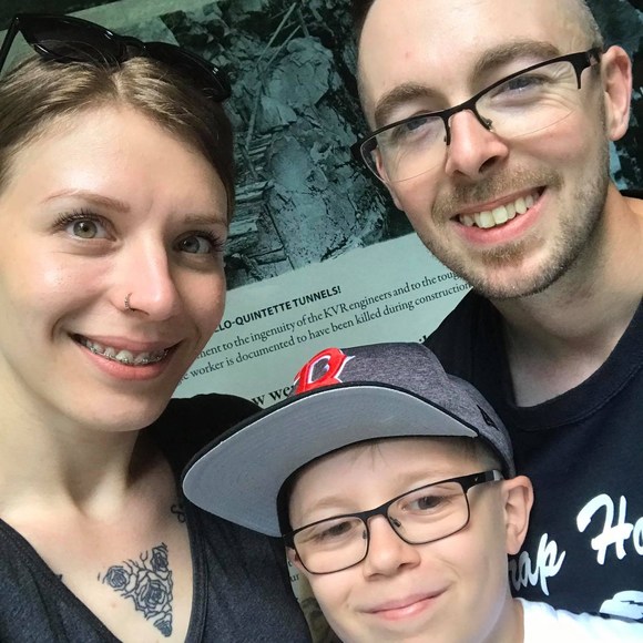 Meet your Posher, Tessa - Picture 1 of 1